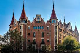 Image result for casa de les punxes