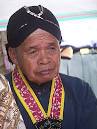 ... mitos merapi seperti Kiai Sapu Jagad, Empu Rahmadi, Krincing Wesi ... - mbah-maridjan