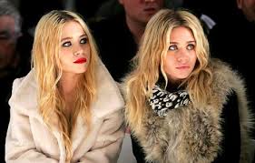 Mary-Kate và Ashley Olsen - two twins to appear on television and in movies from childhood Images?q=tbn:ANd9GcS02DCbD5wXVpSRS4UhiR56aVcswvXkbtp3DuZ0EddtU4hoUAa2RLe4UDP8yw