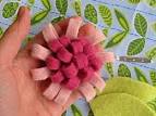 betz white: Felted Brooch Tutorial