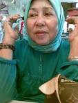 istiarti [istri alm. soekarno