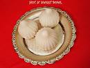 HOT N' SWEET BOWL: Sweet Coconut Kozhukattai & A Sweet Surprise