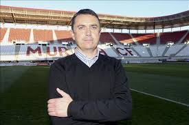 José Miguel Campos hará cinco cambios en el once del Murcia para ... - 2087708w