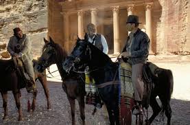Indiana Jones di depan situs Petra