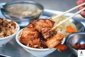 Image result for 魯肉飯