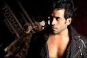 http://www.glamsham.com/movies/scoops/10/nov/tusshar_kapoor.jpg