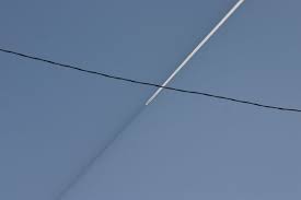 Attēlu rezultāti vaicājumam “Contrail shadows”