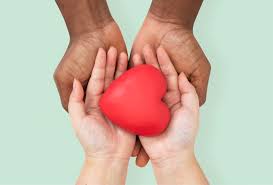 Image result for foto de fazendo caridade