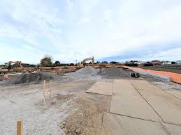 Image result for 武蔵村山市三ツ藤3丁目〈売地〉西武拝島線「西武立川」駅バス14分停歩7分　多摩モノレール延伸新駅予定地まで徒歩5分　南向き整形地　教育施設・商業施設や公園など充実