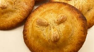 Image result for gevulde koek