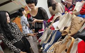 Perajin Sepatu Cibaduyut Menurun - Tribunnews.com