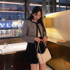 「ファン・ヒューリック」の画像検索結果