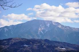 Attēlu rezultāti vaicājumam “Ena montana”