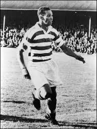 ... ist Fussball die andere sportliche Leidenschaft die die Jamaikaner haben. jamspieler Gil Heron 1951im Trikot von Celtic Glasgow - gil-heron