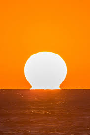 Attēlu rezultāti vaicājumam “Etruscan Vase Omega Sun”