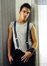 http://mamakittyreviews.com/wp-content/uploads/2010/11/jonathan-rhys-meyers-18.jpg