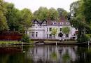 Now the London Borough of Sutton's Museum. - via Daymix