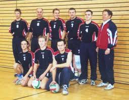 Uwe Rohde, Hans-Joachim Schäl, Holger Knirk, Sebastian Lubenow, Stefan Thiel, Horst Schmidt (Trainer) vordere Reihe v.l.: Toni Möller, Martin Schulz, ...