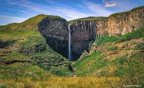 Image result for Cachoeira do Tabuleiro