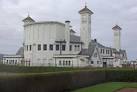 It now houses Pirate Pete's, - via Daymix