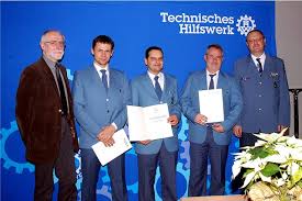 2.Bgm Alfons Galster, Volker Gebhard, Marco Dötzer, Bernhard Fritz und OB Thomas Albert. Zum Jahresabschlussdienst des Technischen Hilfswerks Kirchehrenbach ...