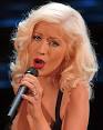 http://upload.wikimedia.org/wikipedia/commons/thumb/9/9f/Christina_Aguilera_Sanremo_cropped.jpg/250px-Christina_Aguilera_Sanremo_cropped.jpg