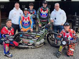 Image result for Isle of Wight Islanders Speedway Club