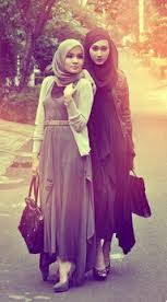 cara berjilbab modern | Roselle