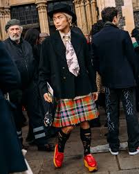 「ヴィクトリア・ウッド」の画像検索結果