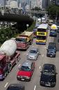 Hong Kongs Air Pollution May Climb to Third Quarter Record
