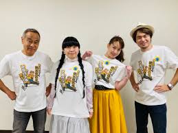 「ニュートン・カーティス 人造昆虫カブトボーグ VxV」の画像検索結果