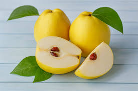 Attēlu rezultāti vaicājumam “Cydonia oblonga fruit”