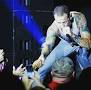      "liebe dich Chester"