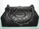 http://www.handbag-time.com/wp-content/uploads/2011/07/1310054590-29.jpg