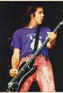 http://users.telenet.be/drieze/KristNovoselic3.jpg