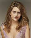 Emma Watson - Photos of Emma Watson ... - images?q=tbn:ANd9GcSIbwHhCo5Ms_p9k6AdvRlNO4DKyQMg6Q4ecTJOlCmzGdwrjBM28H7-eb4