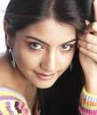 ich finde anushka sharma und divya bharti sehen sich ähnlich. - actgal300139