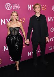 Image result for Maclaren Techno XT Naomi Watts and Liev Schreiber with their son Alexander.