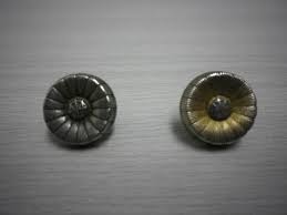 Image result for 弁護士バッジ