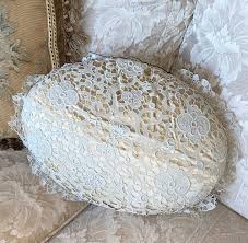 Vaizdo rezultatas pagal užklausą „wedding pillows“