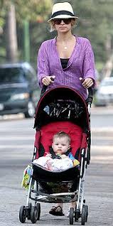 Image result for Maclaren Twin Triumph Heidi Klum