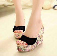 Jual Sepatu High Heels Motif08 Bunga Wedges | Sepatu Online