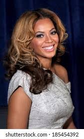 Afbeeldingsresultaat voor beyonce knowles 2010