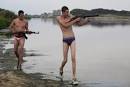 Cannes '08: IFC Films locks up Italian mob hit 'Gomorrah' - latimes.