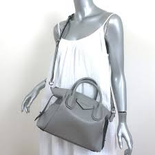 「ジーナ・S・アシモフ」の画像検索結果