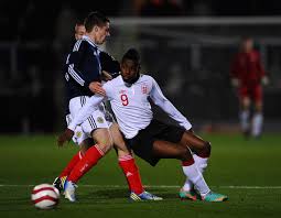 Joshua Onomah Pictures - England u16 v Scotland u16 - The Sky ... - Joshua+Onomah+England+u16+v+Scotland+u16+Sky+tgKv7Pbj_p2l