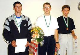 Silber für Thomas Windisch, Gold für Tim Rösch. Ralf Leonhardt aus Neudorf erkämpfte mit Bronze die sechste Medaille für seinen Verein.