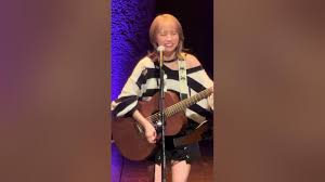 「鈴木萌歌」の画像検索結果