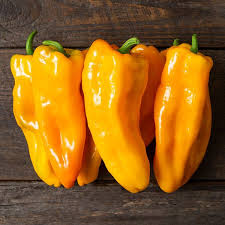 Afbeeldingsresultaat voor baby yellow sweet pepper