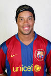 http://www.animaatjes.nl/voetbal-plaatjes/voetbal-plaatjes/ronaldinho/animaatjes-ronaldinho-10062.jpg